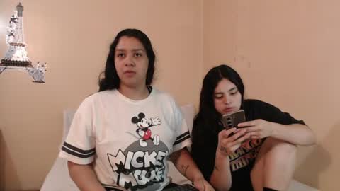 Snapshot of scarlett_evance chatting on July 5, 2026, 2:40 am Scarlett and Jazmin online show from July 5, 2026, 2:40 am