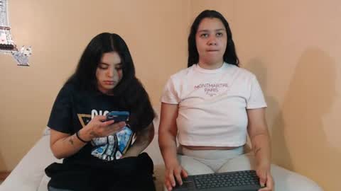 Snapshot of scarlett_evance chatting on July 10, 2026, 9:01 am Scarlett and Jazmin online show from July 10, 2026, 9:01 am