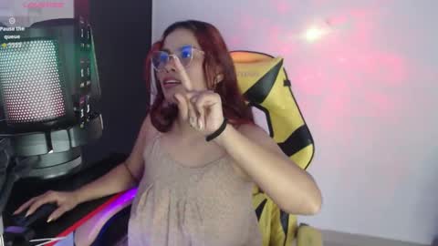 Snapshot of scarlett_grace_ chatting on November 25, 2025, 5:40 am scarlett online show from November 25, 2025, 5:40 am