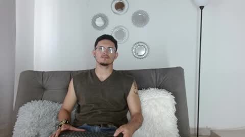 Snapshot of scarlett_mgc chatting on December 2, 2024, 7:16 pm Scar Jacob online show from December 2, 2024, 7:16 pm