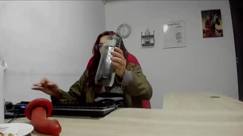 Snapshot of scarlett_sen chatting on February 18, 2025, 3:43 pm Mistress Scarlett online show from February 18, 2025, 3:43 pm