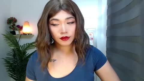 Snapshot of scarlett_sofia69 chatting on December 4, 2025, 10:57 am online show from December 4, 2025, 10:57 am