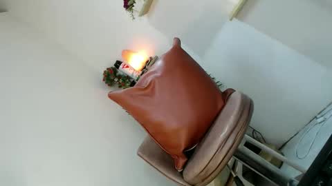 Snapshot of scarlett_sofia69 chatting on March 10, 2026, 5:34 am online show from March 10, 2026, 5:34 am