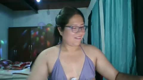 Snapshot of scarlett_widow chatting on October 9, 2025, 3:15 am scarlett_widow online show from October 9, 2025, 3:15 am