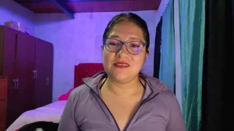 Snapshot of scarlett_widow chatting on November 25, 2025, 4:12 am scarlett_widow online show from November 25, 2025, 4:12 am