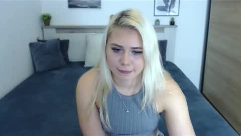 Hi there guys  My pleasure in your hands  pvt is open online show from November 10, 2025, 7:40 am