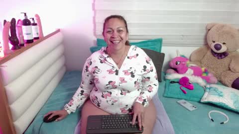 Snapshot of scarlettbooty chatting on May 23, 2026, 10:30 am scarlettbooty online show from May 23, 2026, 10:30 am