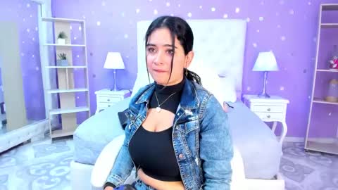 Snapshot of scarlette_15 chatting on October 11, 2025, 3:39 am Scarlette online show from October 11, 2025, 3:39 am