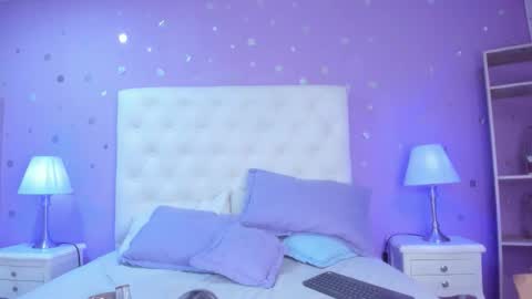 Snapshot of scarlette_15 chatting on February 18, 2026, 3:13 am Scarlette online show from February 18, 2026, 3:13 am