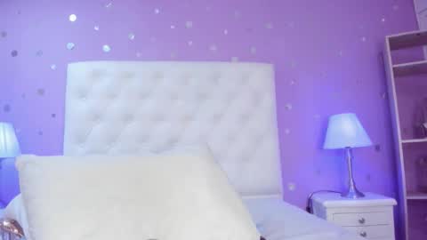 Snapshot of scarlette_15 chatting on February 20, 2026, 6:26 am Scarlette online show from February 20, 2026, 6:26 am