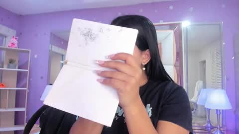 Snapshot of scarlette_15 chatting on May 6, 2026, 3:13 am Scarlette online show from May 6, 2026, 3:13 am
