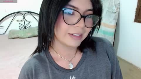 KARLA online show from December 3, 2025, 7:01 pm