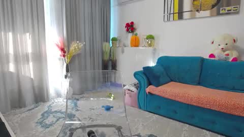 Scarlett online show from October 30, 2025, 6:37 am