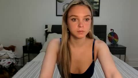 Scarlett online show from March 24, 2026, 4:23 pm