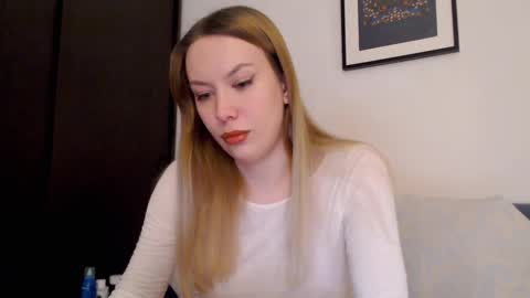 Snapshot of scarlettford chatting on January 8, 2026, 7:05 pm Scarlett online show from January 8, 2026, 7:05 pm