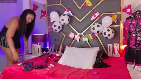 Scarlett Hot online show from July 5, 2026, 12:01 pm