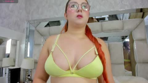 SCARLET online show from June 18, 2026, 3:18 am
