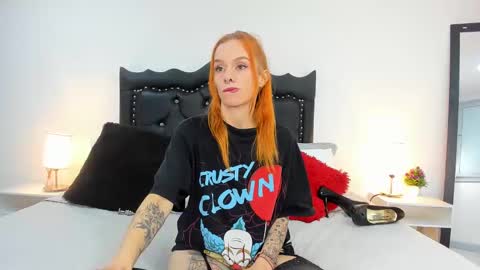 Snapshot of scarlettmilf_cg chatting on February 11, 2025, 3:18 pm Scarlett online show from February 11, 2025, 3:18 pm