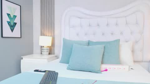 Snapshot of scarlettpetrovaa chatting on March 31, 2026, 11:21 am Scarlett Petrova online show from March 31, 2026, 11:21 am