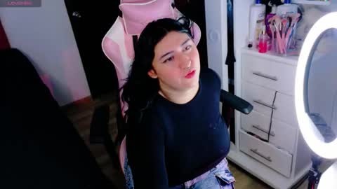 Snapshot of scarlettqueen56 chatting on February 12, 2026, 4:29 am chloe online show from February 12, 2026, 4:29 am