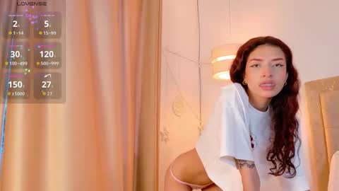 Snapshot of scarlettt_moon chatting on January 10, 2026, 8:43 pm scarlettt_moon online show from January 10, 2026, 8:43 pm