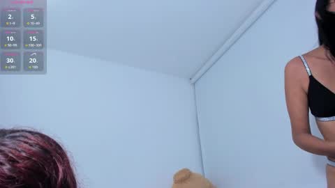 Snapshot of scarlettt_moon chatting on May 3, 2026, 3:23 am scarlettt_moon online show from May 3, 2026, 3:23 am