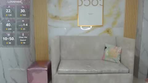 Scarlett  online show from December 13, 2025, 8:14 pm