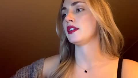 ScarlettxBlonde online show from April 12, 2026, 8:14 pm
