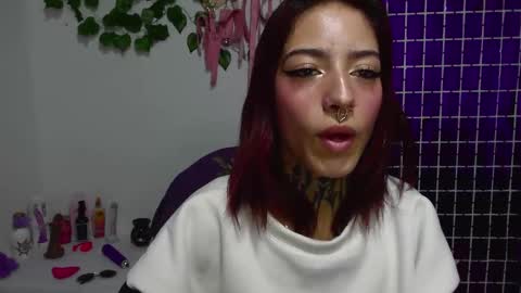 Snapshot of scarllett_bdsm chatting on March 12, 2026, 1:56 am Scarllett online show from March 12, 2026, 1:56 am