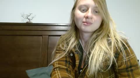 Snapshot of scartit chatting on January 16, 2025, 5:00 am ScarTit Bernhard online show from January 16, 2025, 5:00 am