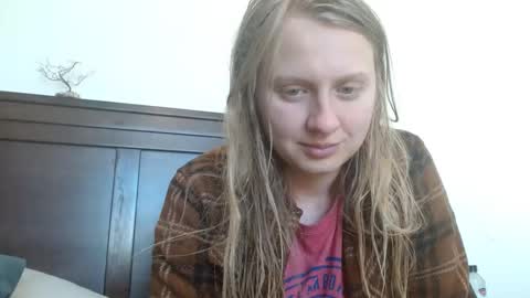 Snapshot of scartit chatting on January 19, 2025, 10:39 pm ScarTit Bernhard online show from January 19, 2025, 10:39 pm