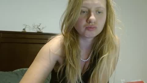 Snapshot of scartit chatting on February 6, 2025, 4:31 am ScarTit Bernhard online show from February 6, 2025, 4:31 am