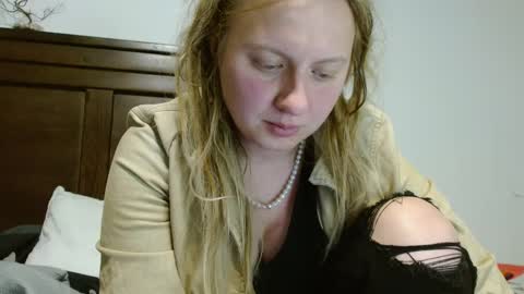 Snapshot of scartit chatting on February 23, 2025, 3:56 am ScarTit Bernhard online show from February 23, 2025, 3:56 am