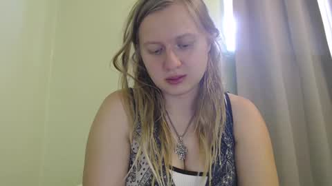 Snapshot of scartit chatting on September 9, 2025, 6:40 pm ScarTit Bernhard online show from September 9, 2025, 6:40 pm