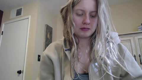 ScarTit Bernhard online show from November 17, 2025, 5:41 pm