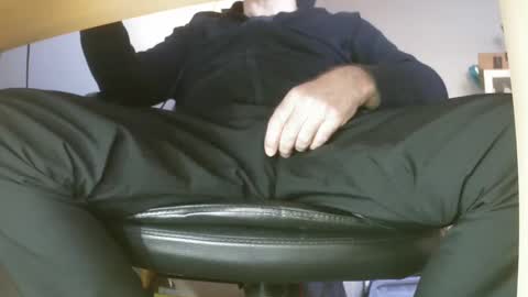 Fritz Schluepper online show from March 9, 2025, 3:49 pm