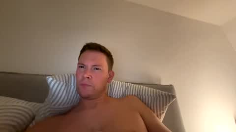 Snapshot of schnabbeldibabbel chatting on September 10, 2025, 8:31 pm schnabbeldibabbel online show from September 10, 2025, 8:31 pm