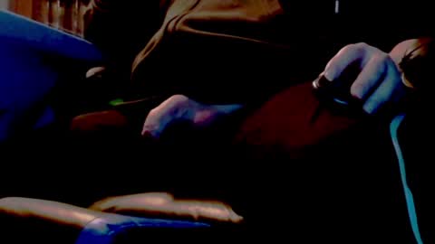 Snapshot of schnatter66 chatting on December 9, 2024, 4:26 pm Thomas online show from December 9, 2024, 4:26 pm