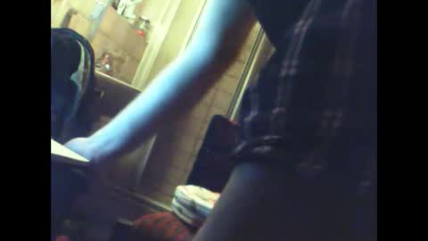 Snapshot of schnibschnab chatting on November 3, 2025, 2:24 am schnibschnab online show from November 3, 2025, 2:24 am