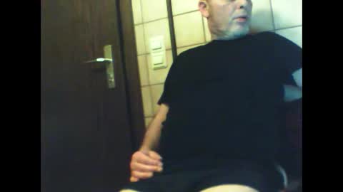Snapshot of schnibschnab chatting on November 10, 2025, 3:27 am schnibschnab online show from November 10, 2025, 3:27 am