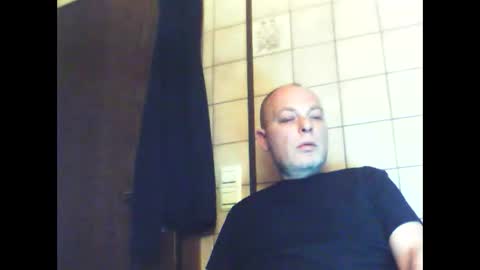 Snapshot of schnibschnab chatting on November 27, 2025, 2:02 am schnibschnab online show from November 27, 2025, 2:02 am