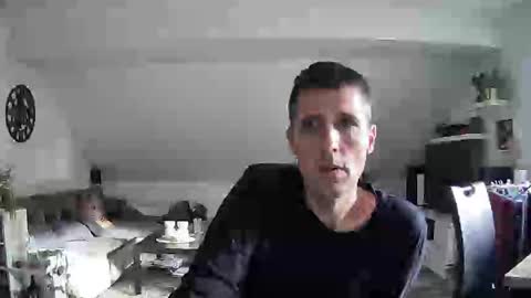 Snapshot of schnuckigeil chatting on October 30, 2025, 8:27 am Dildomen online show from October 30, 2025, 8:27 am