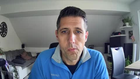 Snapshot of schnuckigeil chatting on December 5, 2025, 11:30 am Dildomen online show from December 5, 2025, 11:30 am