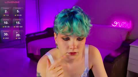 Rina online show from December 5, 2024, 4:12 pm