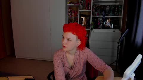 Rina online show from May 26, 2026, 7:15 am