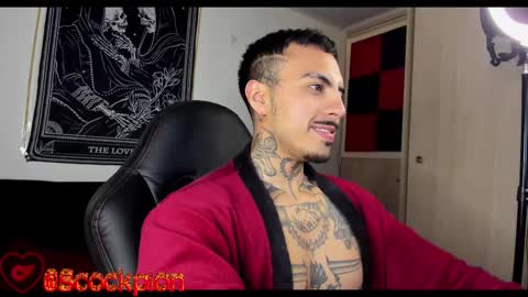 Snapshot of scockpion_ chatting on March 11, 2025, 4:10 am Alejandro help me to reach 200 thumps up online show from March 11, 2025, 4:10 am