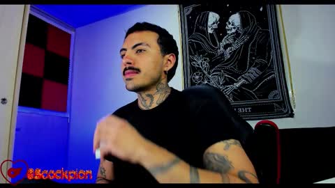 Snapshot of scockpion_ chatting on September 25, 2025, 5:00 am Alejandro help me to reach 200 thumps up online show from September 25, 2025, 5:00 am