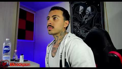 Snapshot of scockpion_ chatting on October 21, 2025, 4:24 am Alejandro help me to reach 200 thumps up online show from October 21, 2025, 4:24 am