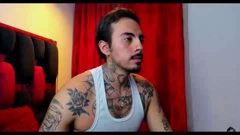 Snapshot of scockpion_ chatting on March 27, 2026, 4:51 am Alejandro help me to reach 200 thumps up online show from March 27, 2026, 4:51 am
