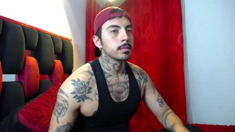 Snapshot of scockpion_ chatting on April 7, 2026, 4:57 am Alejandro help me to reach 200 thumps up online show from April 7, 2026, 4:57 am